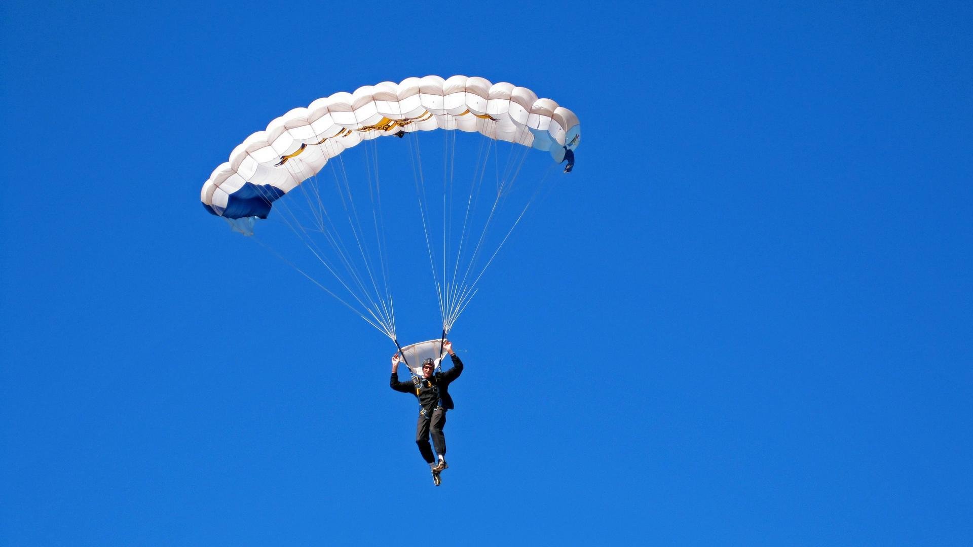 《迈向体育强国之路——习近平关于体育重要论述的时代价值与世界启示》智库报告发布