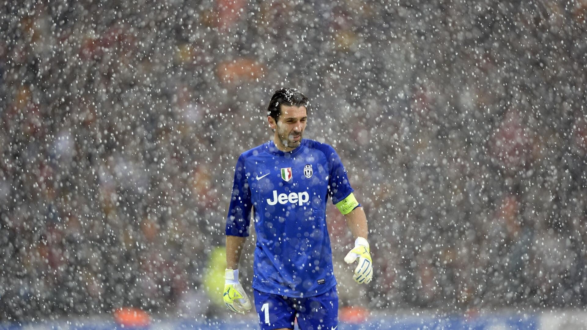 “华金·托比利亚的冷静头脑与强硬防守,为阿根廷美洲狮队抵御外敌”