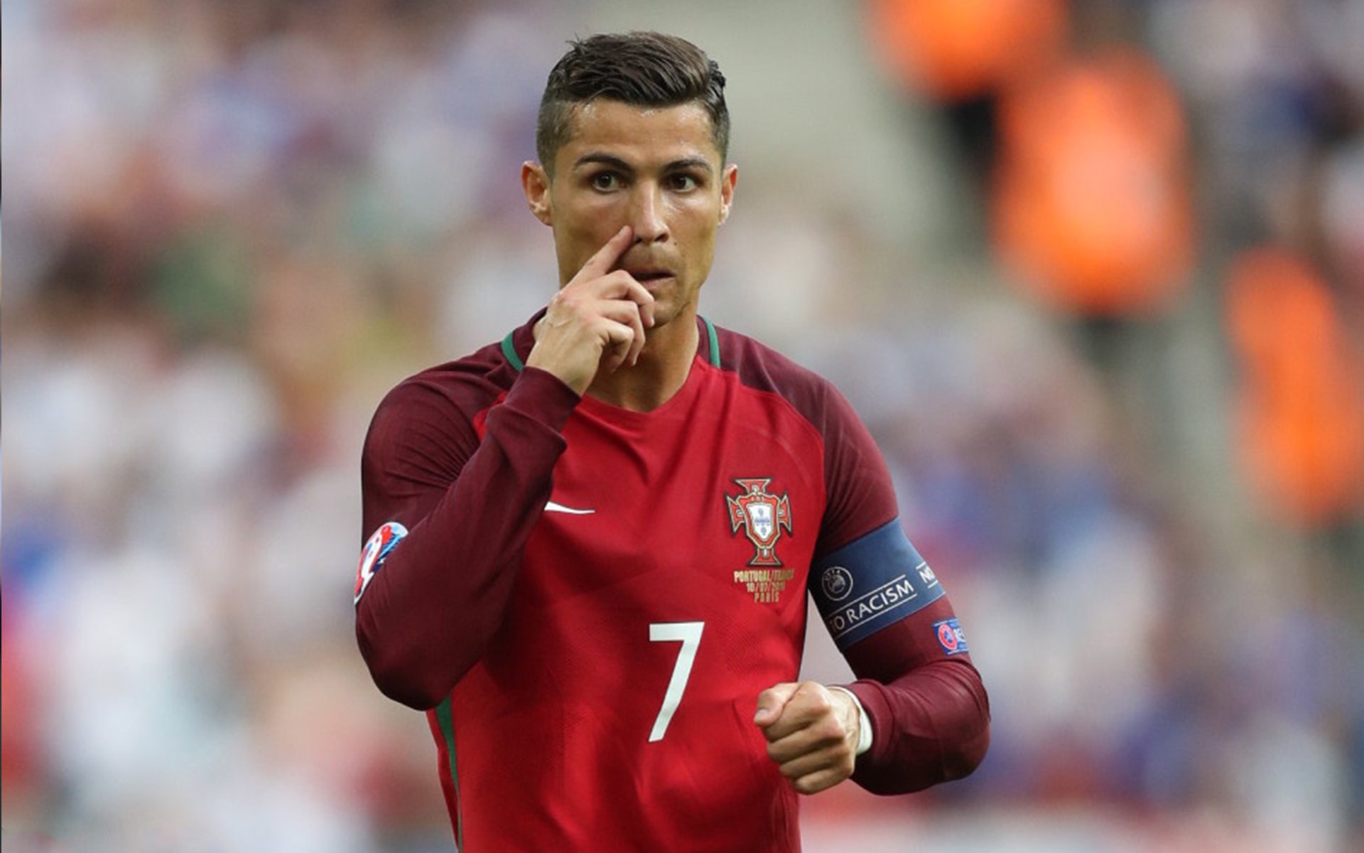 “安赫尔·巴尔博萨的灵活性与反应速度，助力阿根廷美洲狮队实现快速反击”